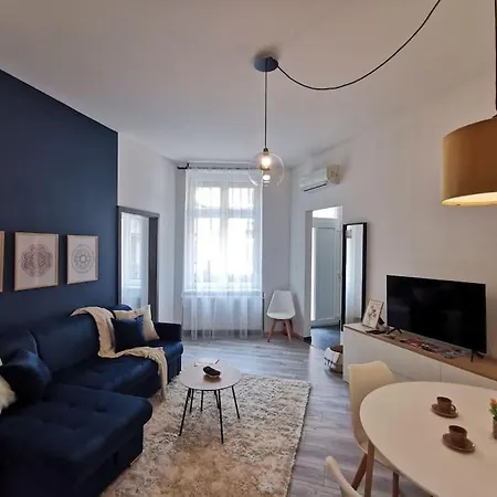 Fiesta 2 Bedr Apartment *